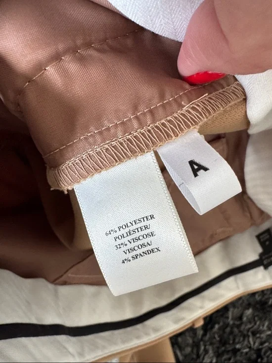 Ann Taylor 4 petite dress pants trousers camel tan Devin fit work wear business - Picture 8 of 9